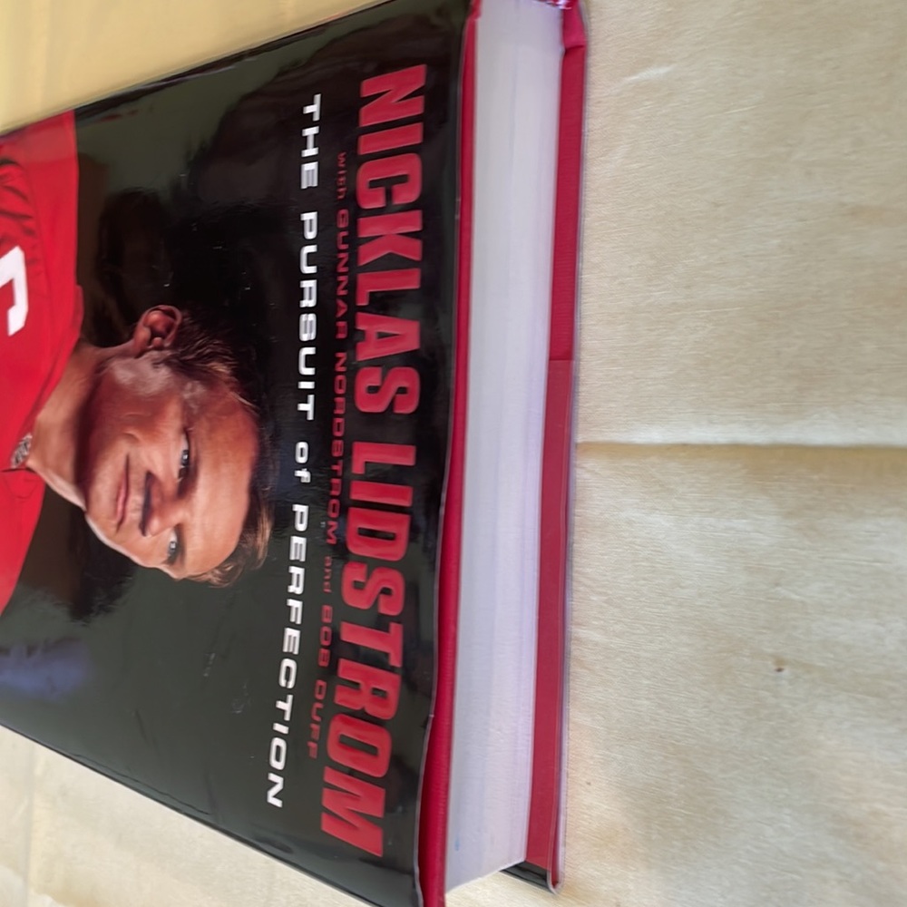 The pursuit of perfection. Hard cover. - Picture 4 of 7